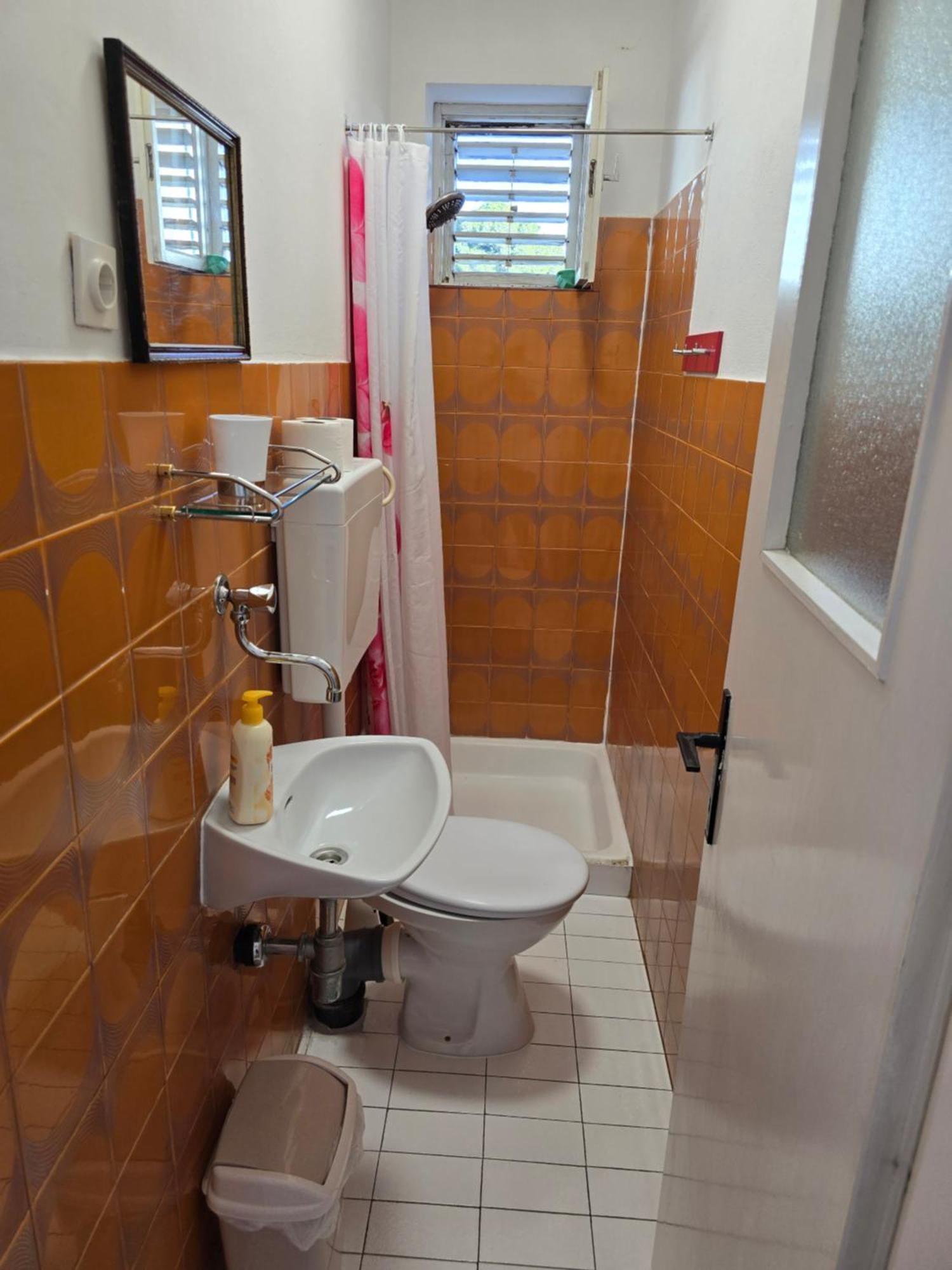 Apartment Tome Biograd Na Moru Bagian luar foto